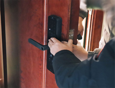 民权24小时上门开锁公司
